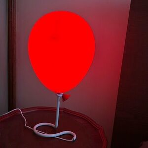 IT: Pennywise Red Balloon Lamp